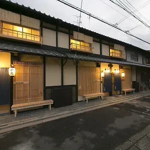  別荘 さと居　七条壬生　香雪